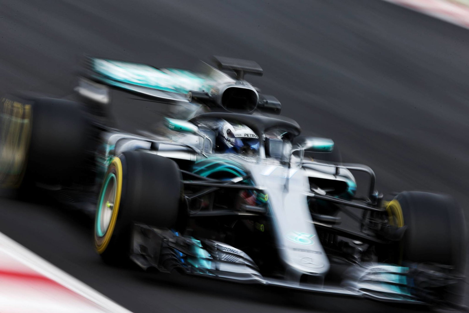 Gasly ripped F1 race suit on “big mess” Halo 