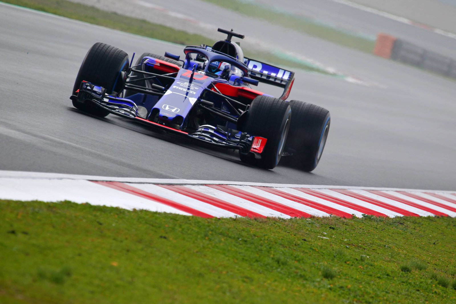 Verstappen not concerned by Red Bull’s lack of F1 running