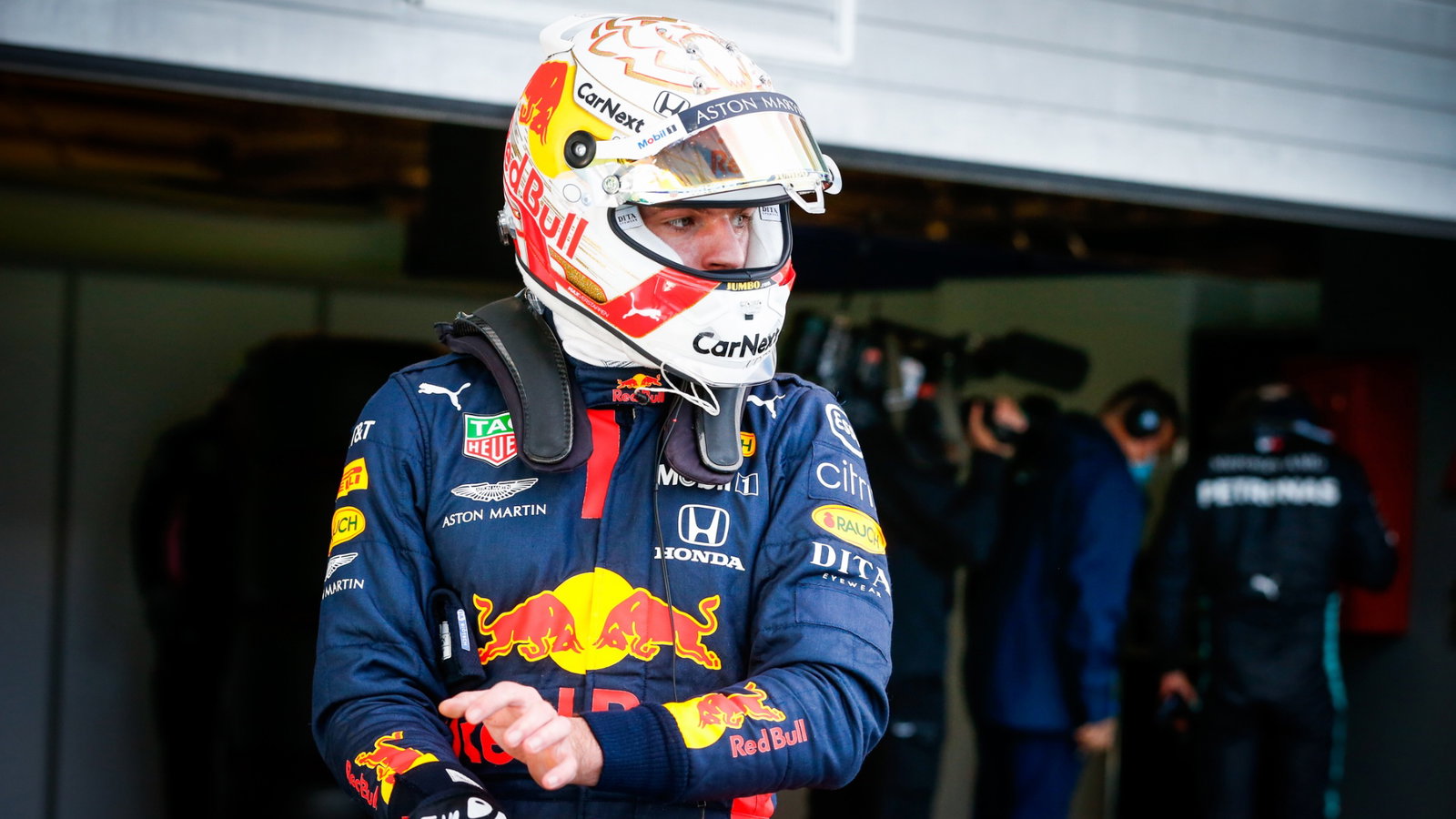 Max Verstappen (NLD) Red Bull Racing in qualifying parc ferme.