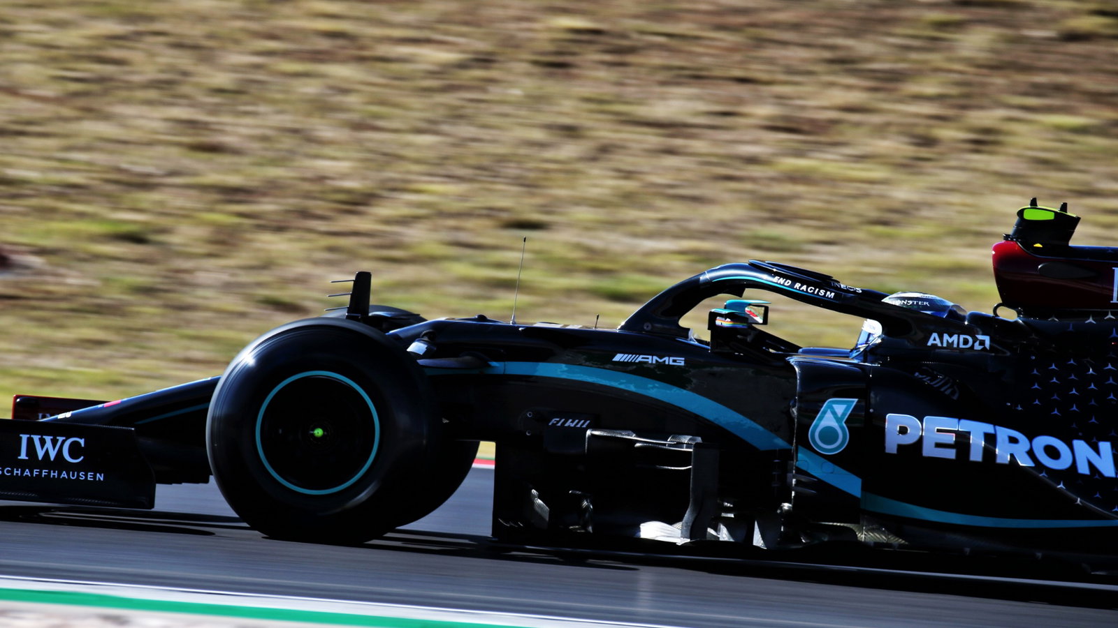 Valtteri Bottas (FIN) Mercedes AMG F1 W11.