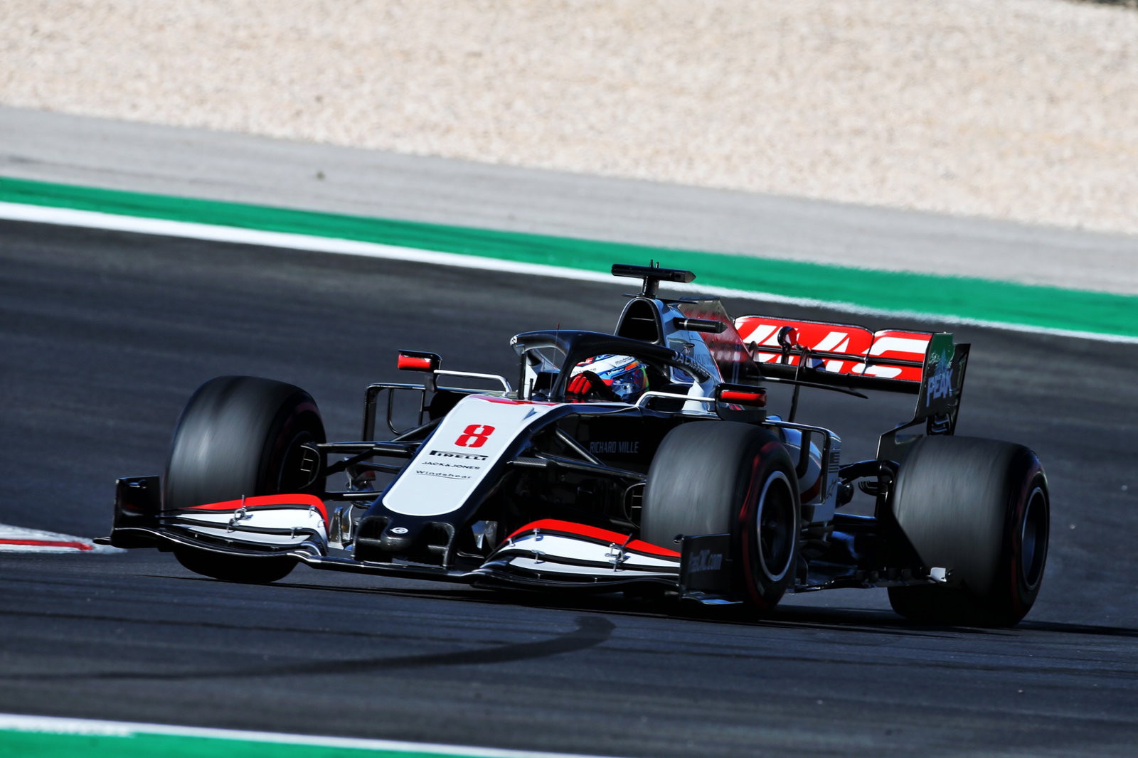 Romain Grosjean (FRA) Haas F1 Team VF-20.