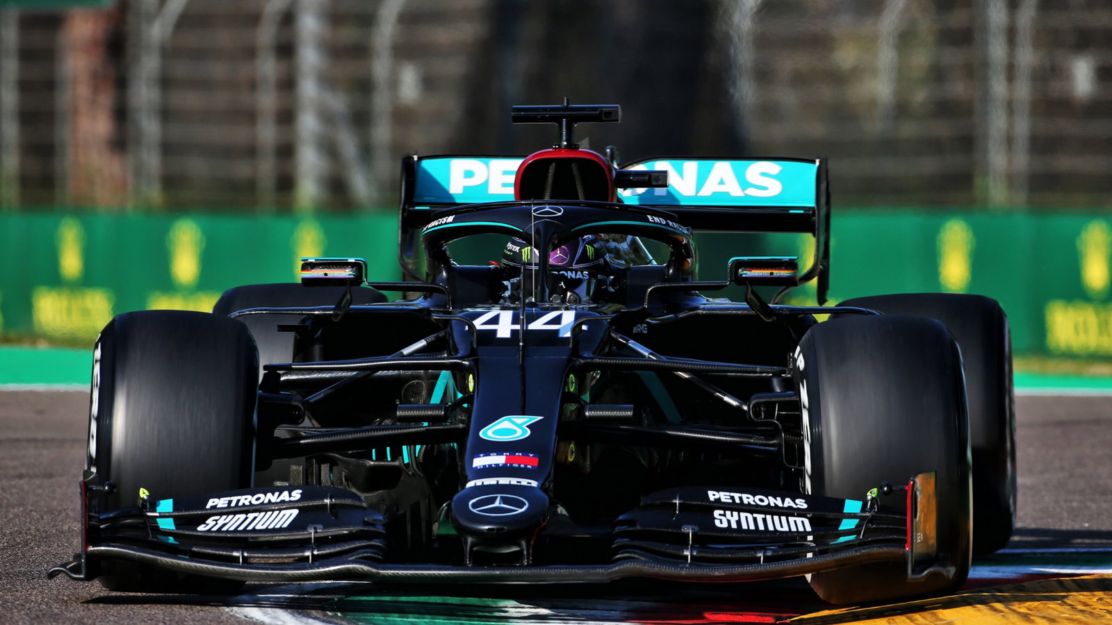 Lewis Hamilton (GBR) Mercedes AMG F1 W11.