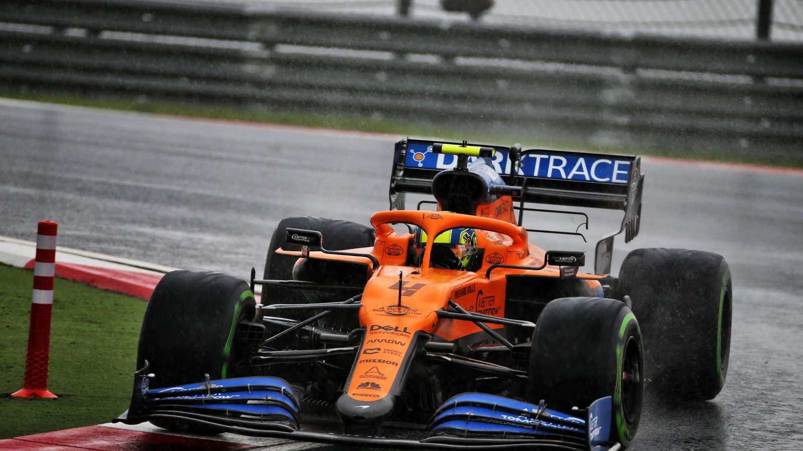 Lando Norris (GBR) McLaren MCL35.