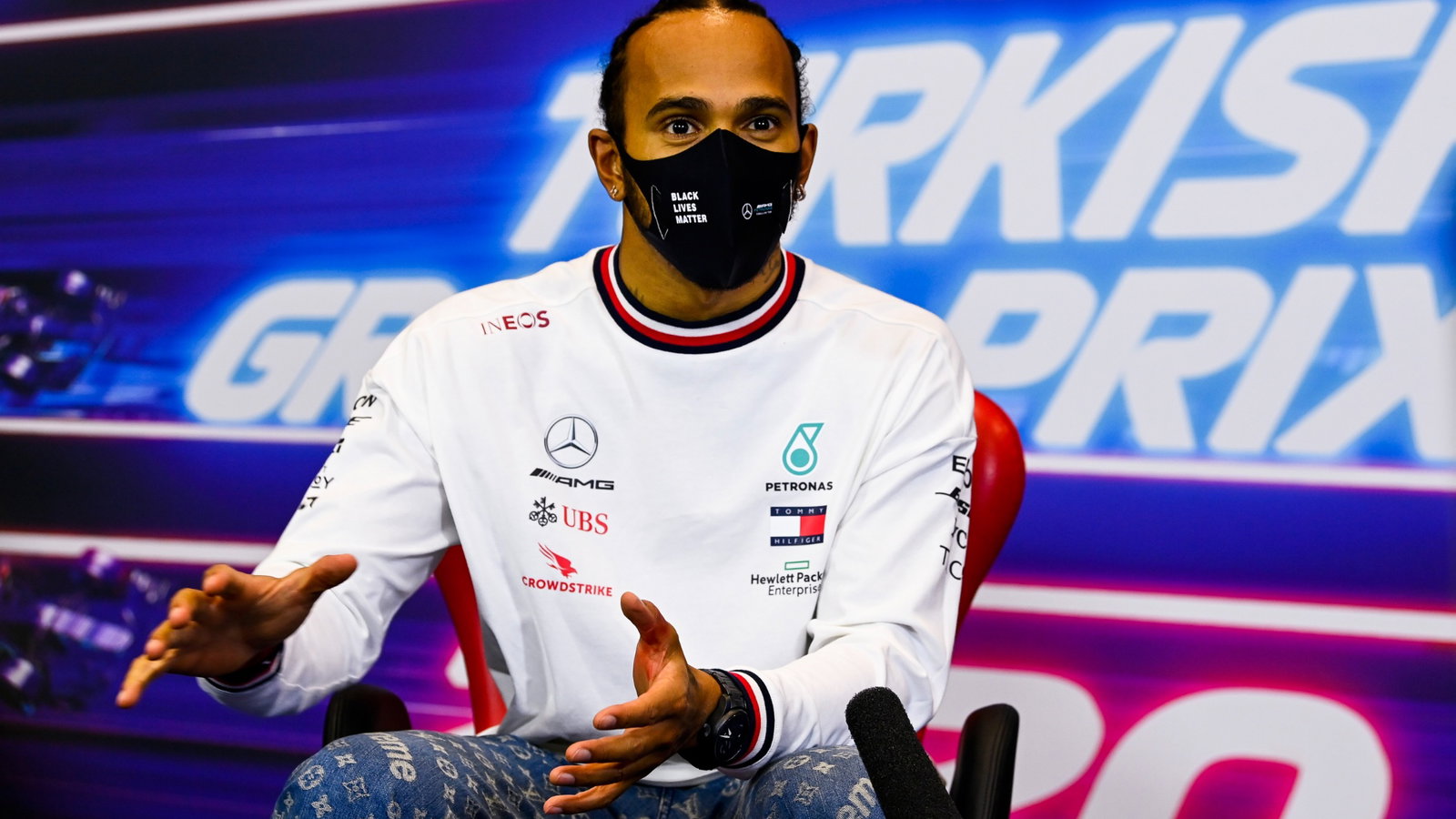 Race winner and World Champion Lewis Hamilton (GBR) 