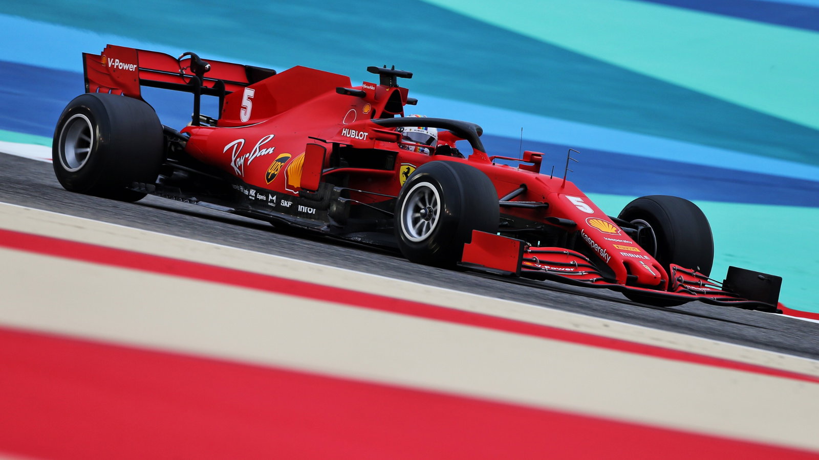 Sebastian Vettel (GER) Ferrari SF1000.