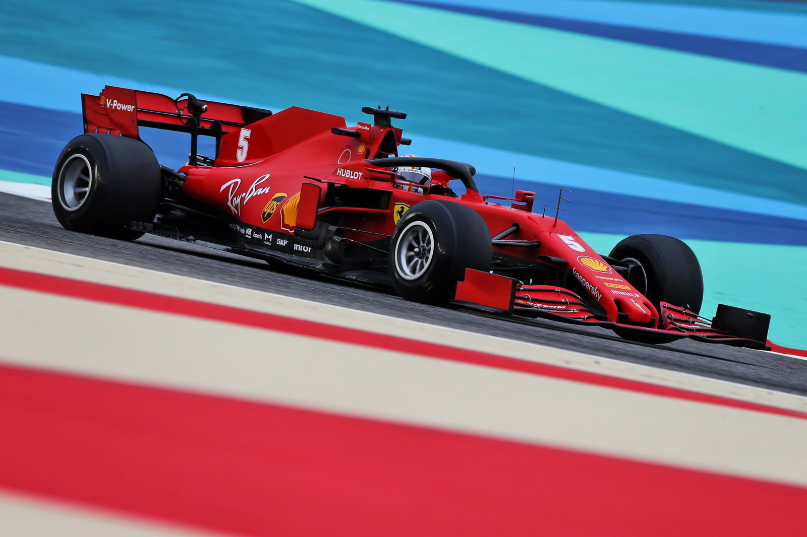 Sebastian Vettel (GER) Ferrari SF1000.