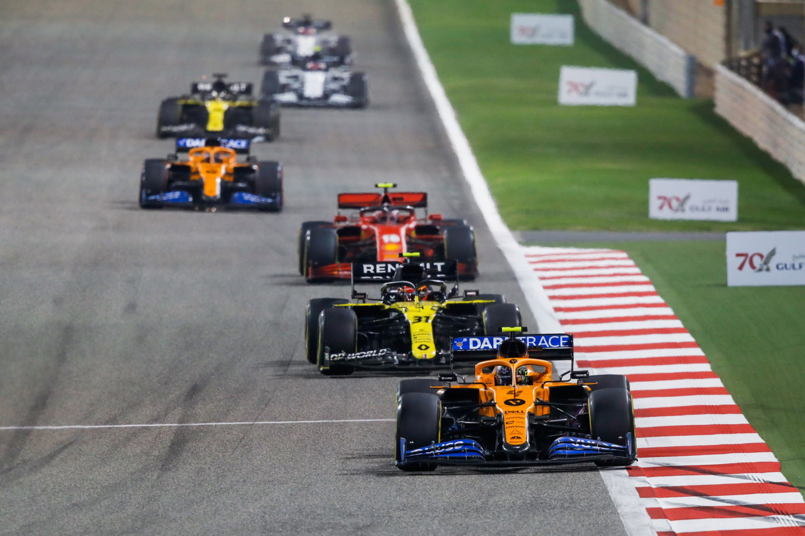 Lando Norris (GBR) McLaren MCL35.