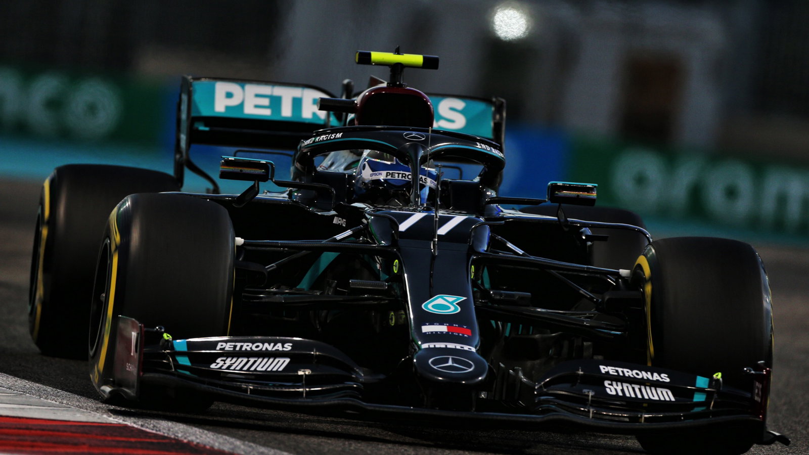 Valtteri Bottas (FIN) Mercedes AMG F1 W11.