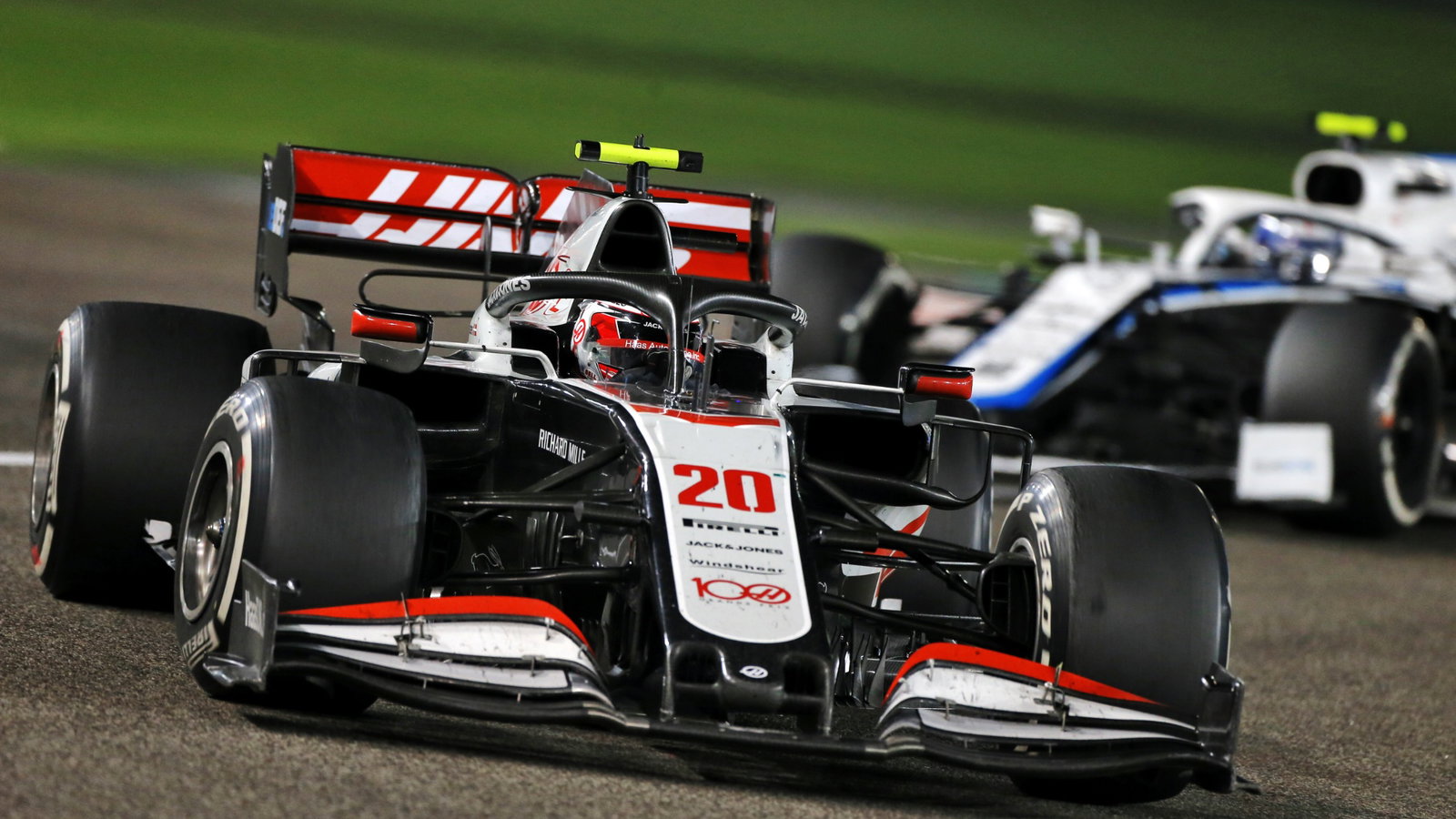 Kevin Magnussen (DEN) Haas VF-20.