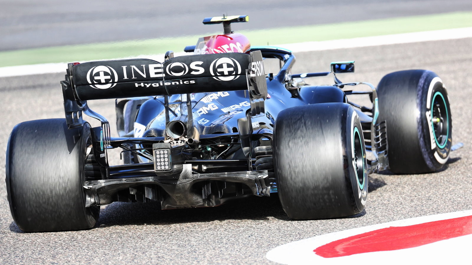 Valtteri Bottas (FIN) Mercedes AMG F1 W12.