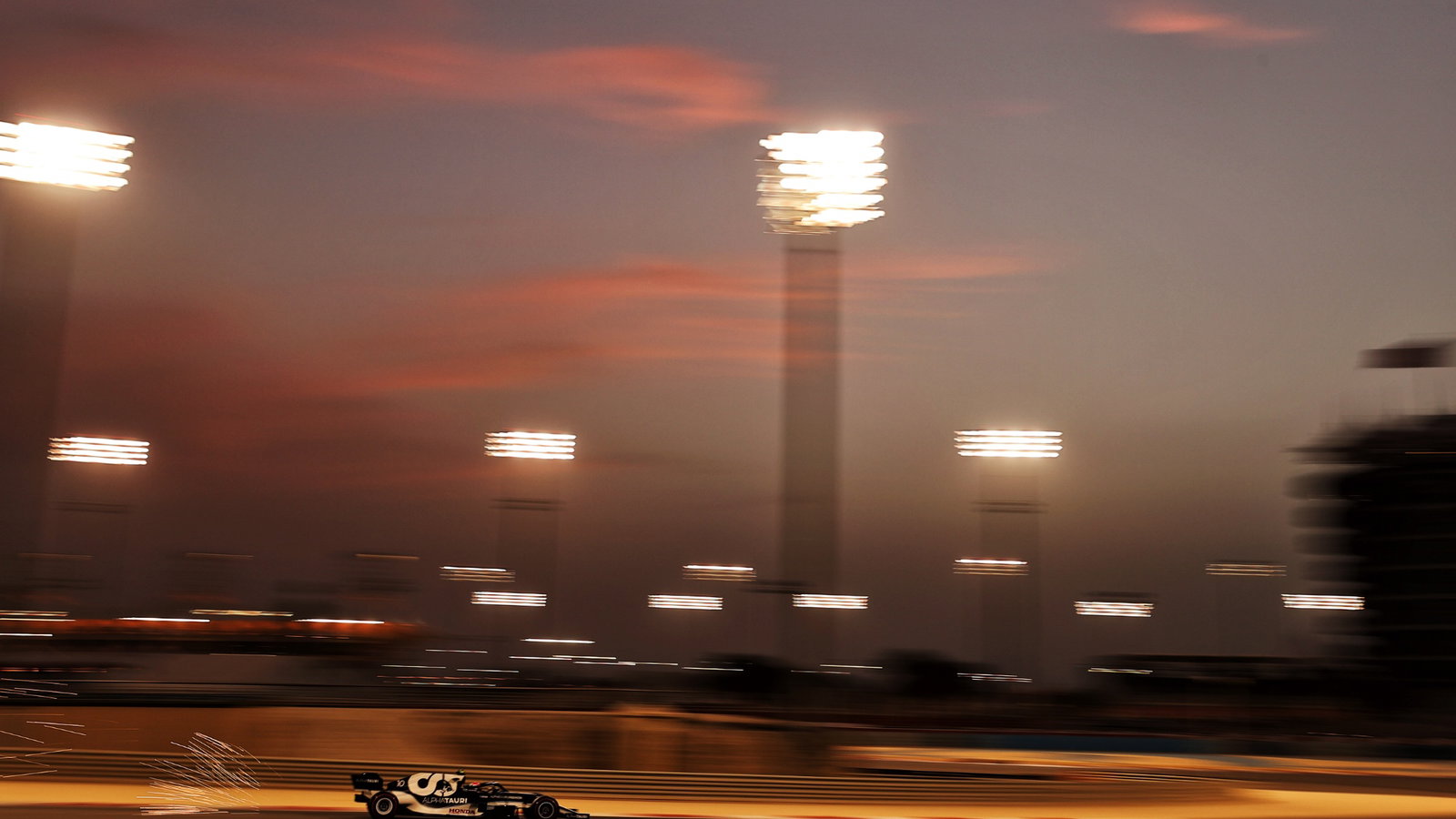 Pierre Gasly (FRA) AlphaTauri AT02.