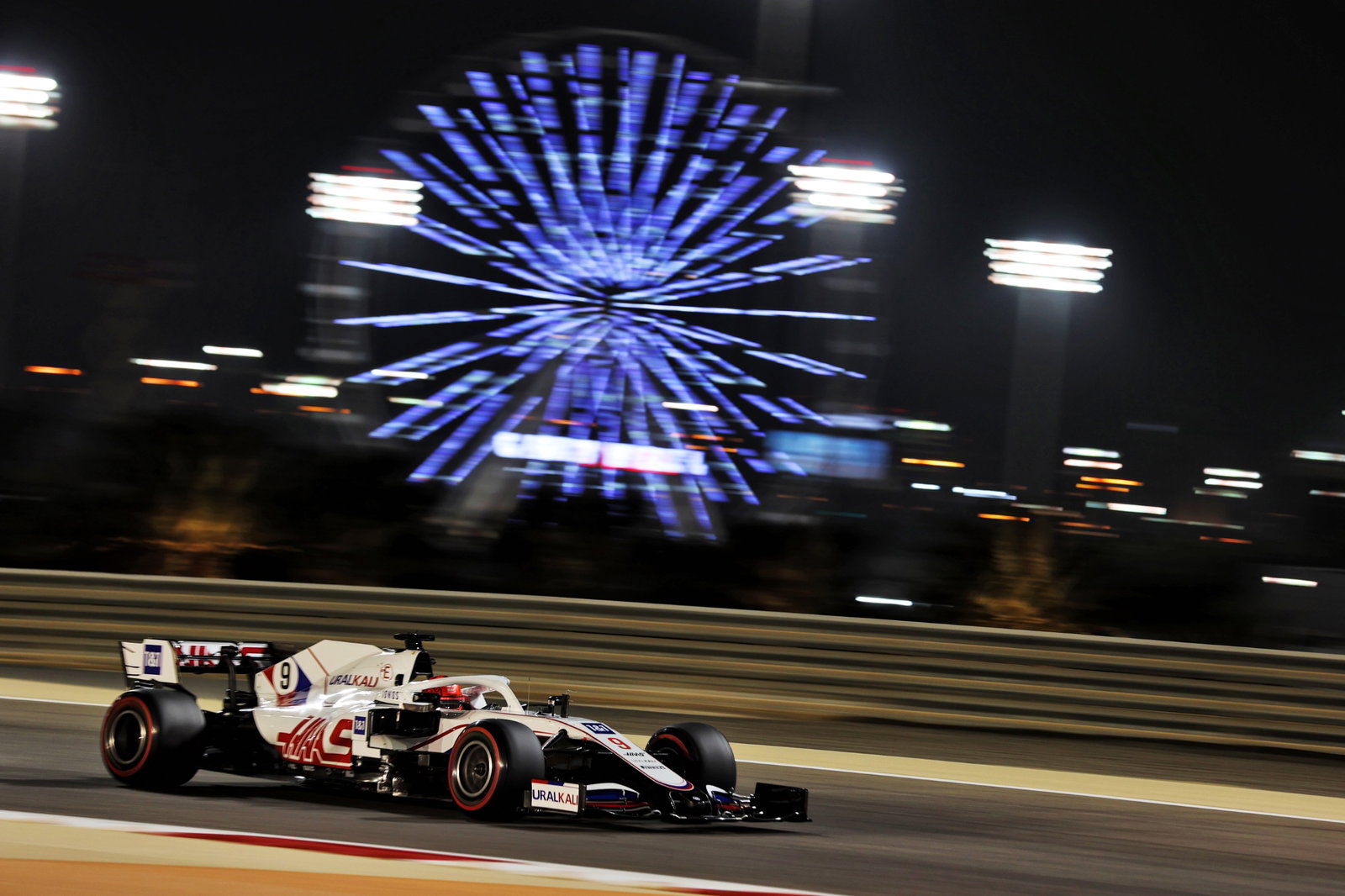 Nikita Mazepin (RUS) Haas F1 Team VF-21.