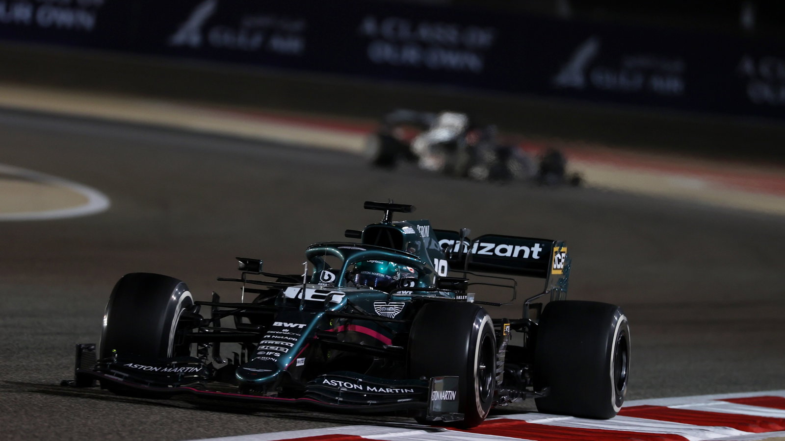 Sebastian Vettel (GER) Aston Martin F1 Team AMR21.