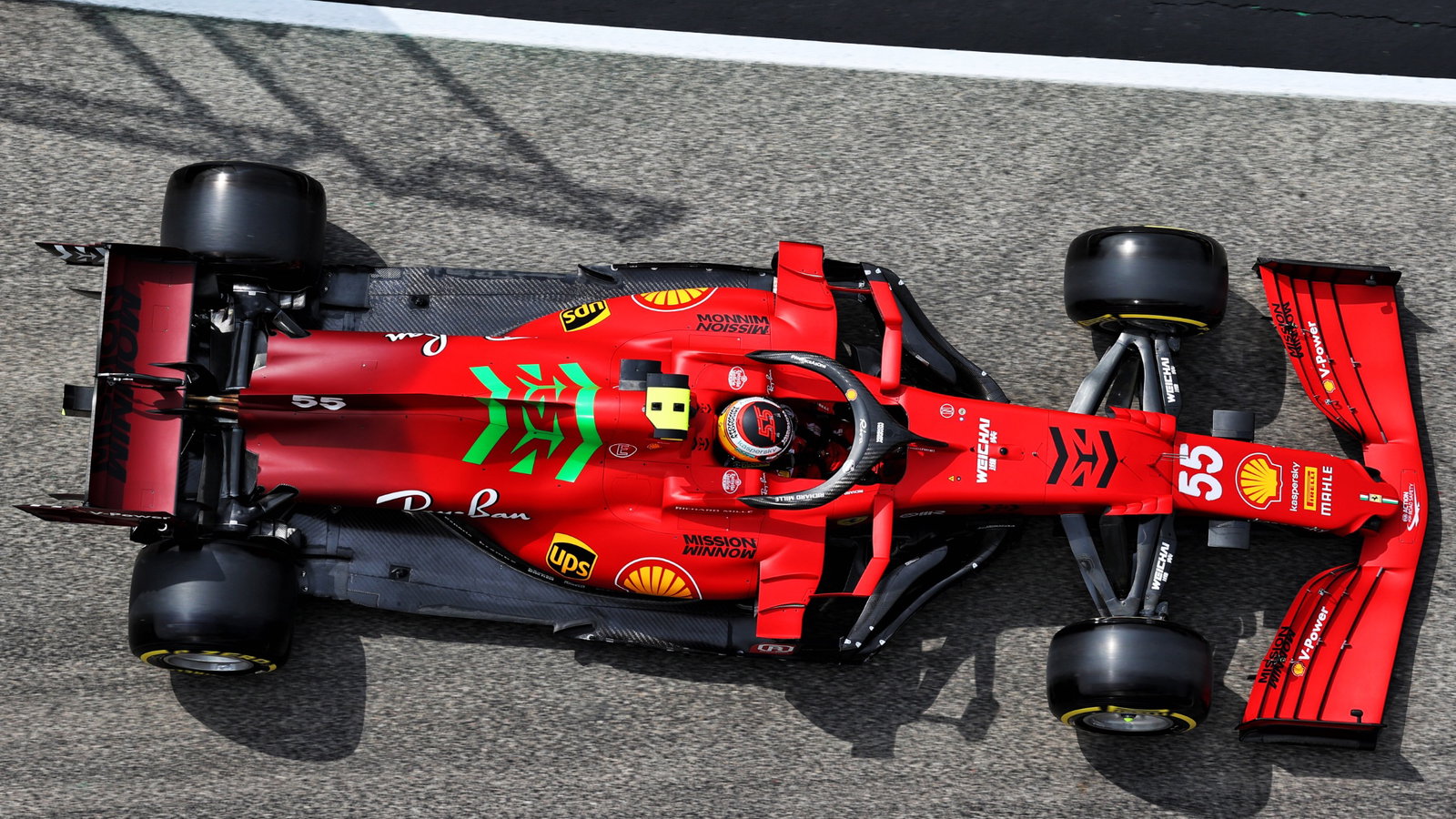 Carlos Sainz Jr (ESP) Ferrari SF-21.