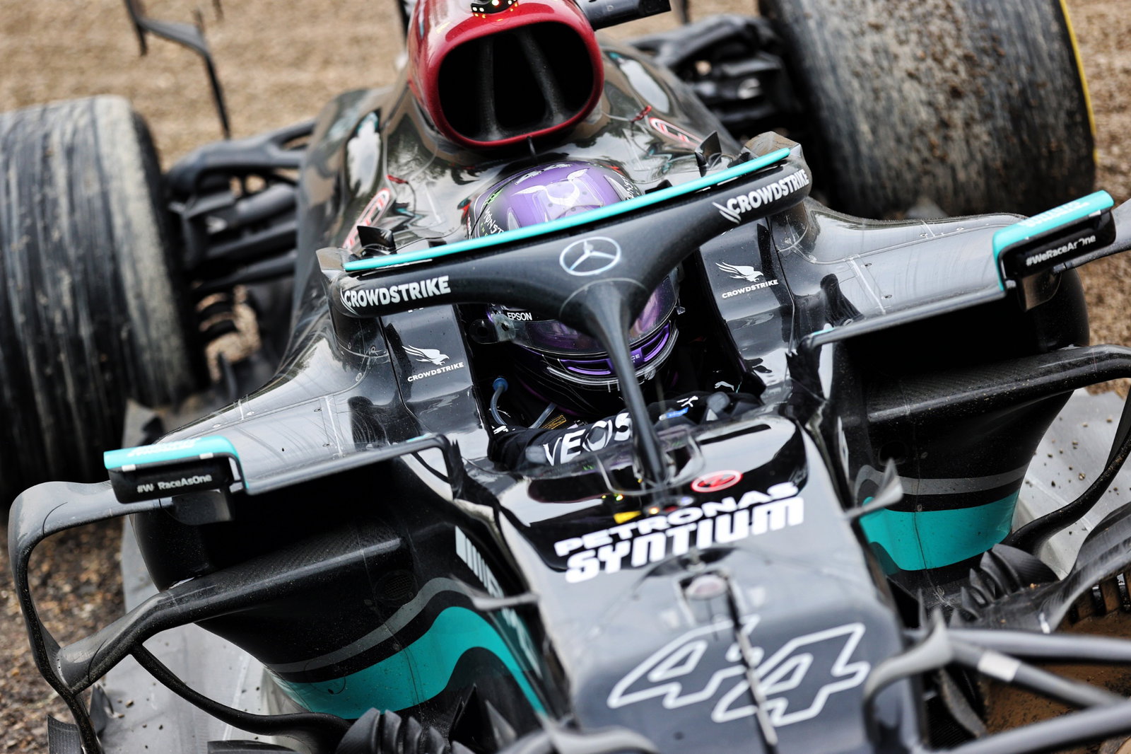 Lewis Hamilton (GBR) Mercedes AMG F1 W12 runs off the circuit at Tosa.