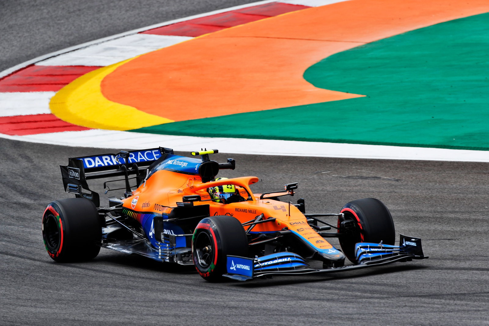 Lando Norris (GBR) McLaren MCL35M.