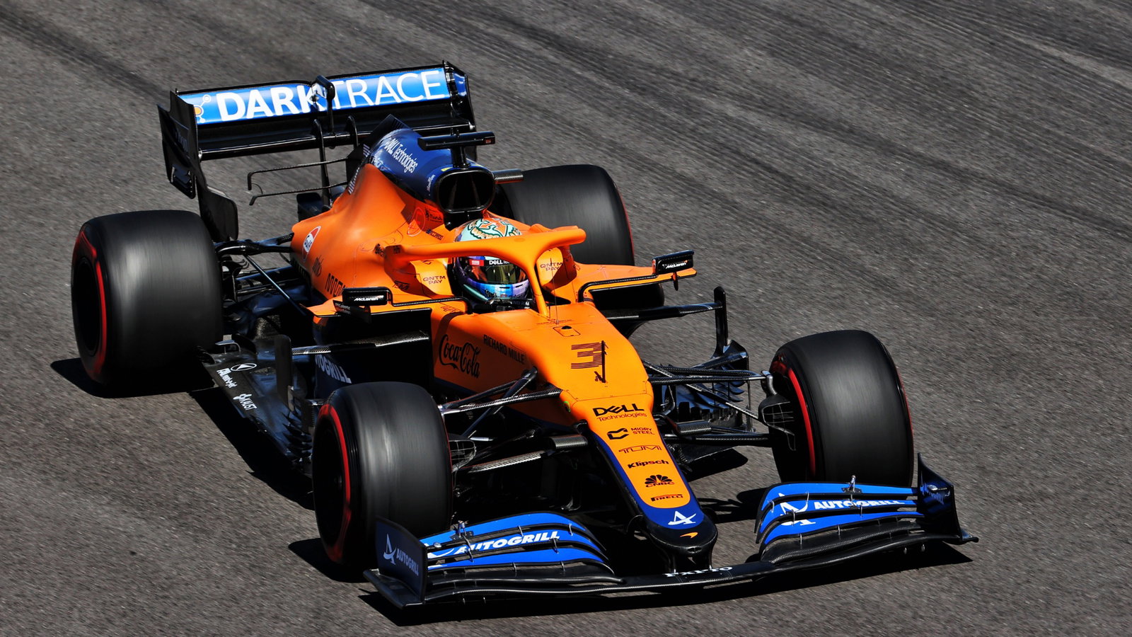 Daniel Ricciardo (AUS) McLaren MCL35M.