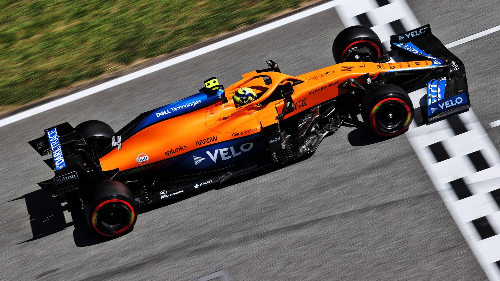 Lando Norris (GBR) McLaren MCL35M.