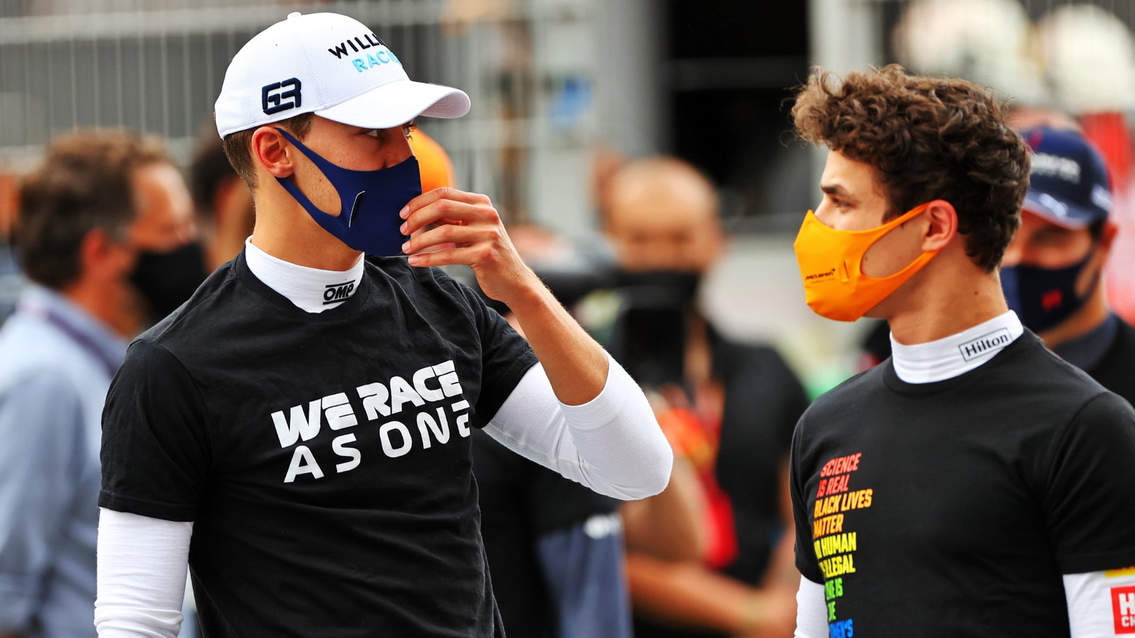 (L to R): George Russell (GBR) Williams Racing with Lando Norris (GBR) McLaren on the grid.