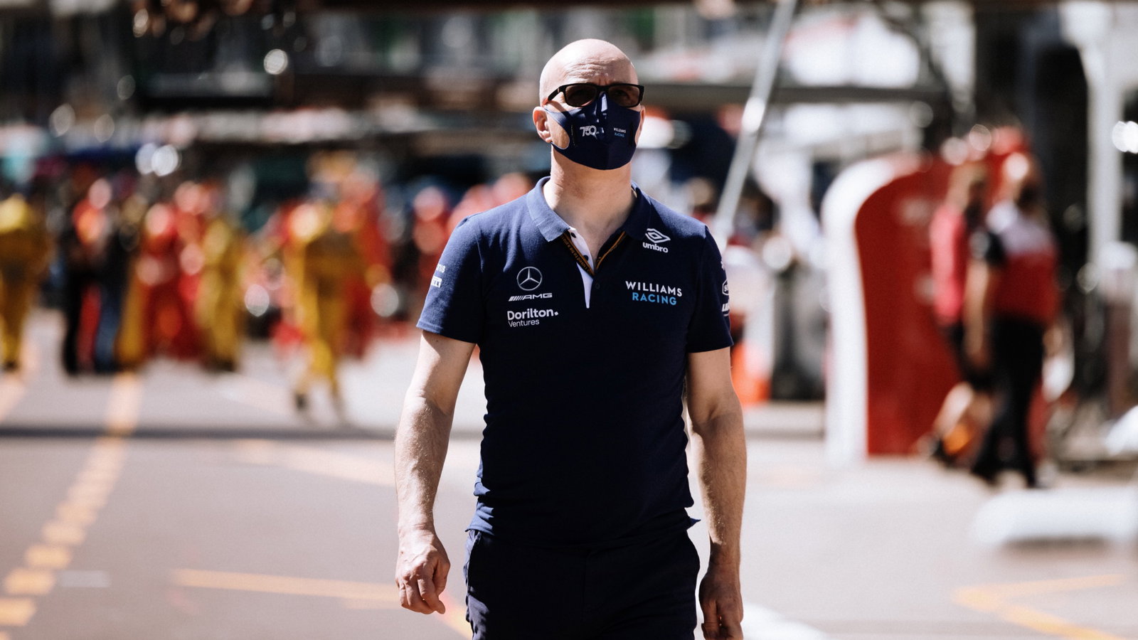 Simon Roberts (GBR) Williams Racing F1 Team Principal.