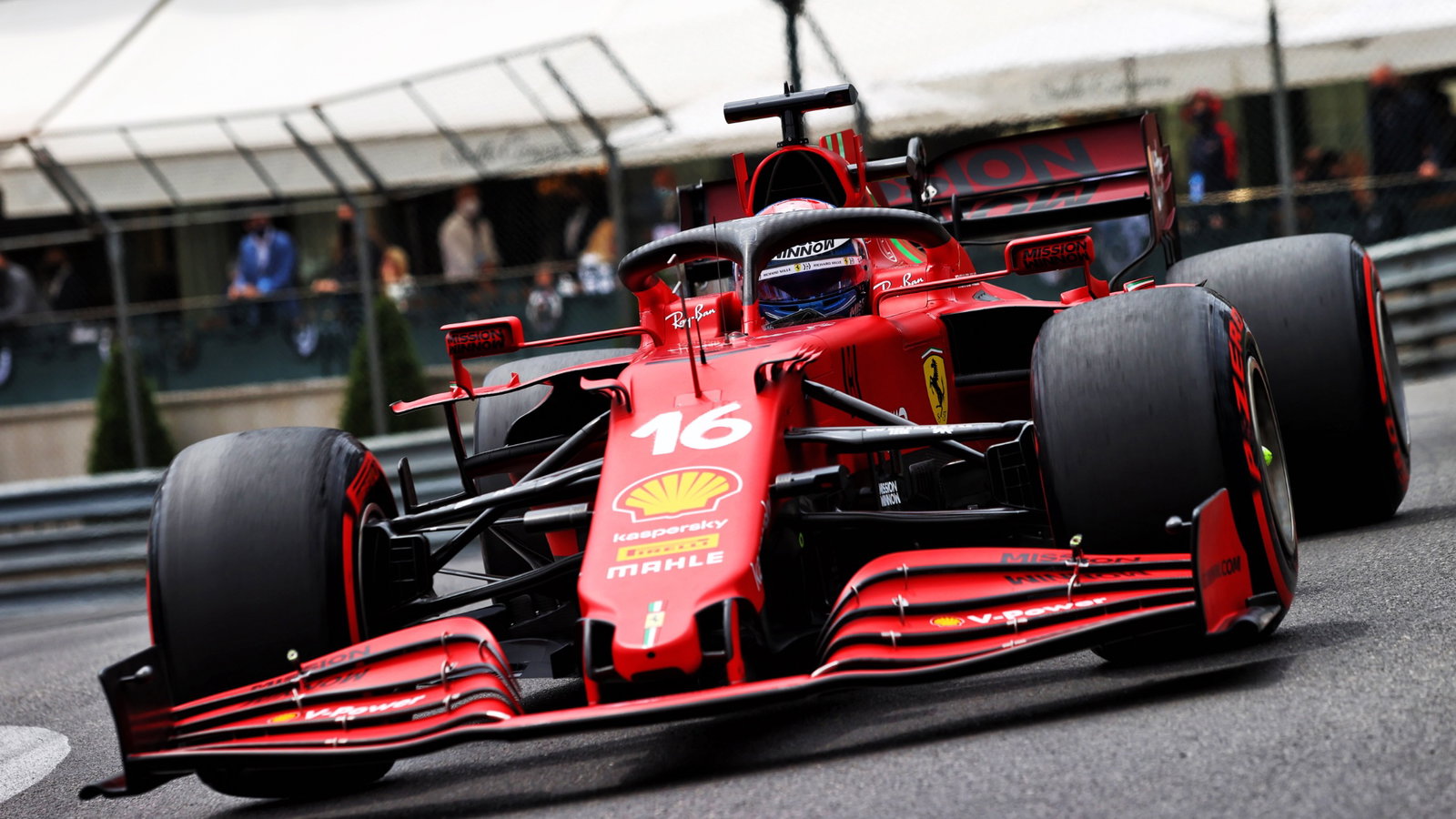 Charles Leclerc (MON) Ferrari SF-21.
