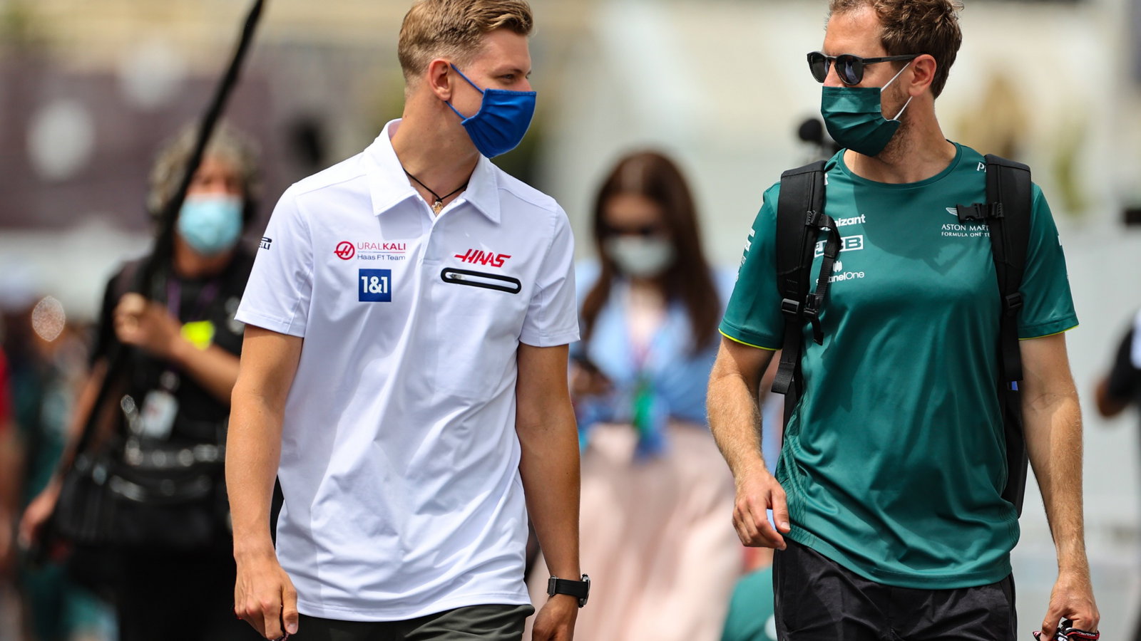 (L to R): Mick Schumacher (GER) Haas F1 Team with Sebastian Vettel (GER) Aston Martin F1 Team.