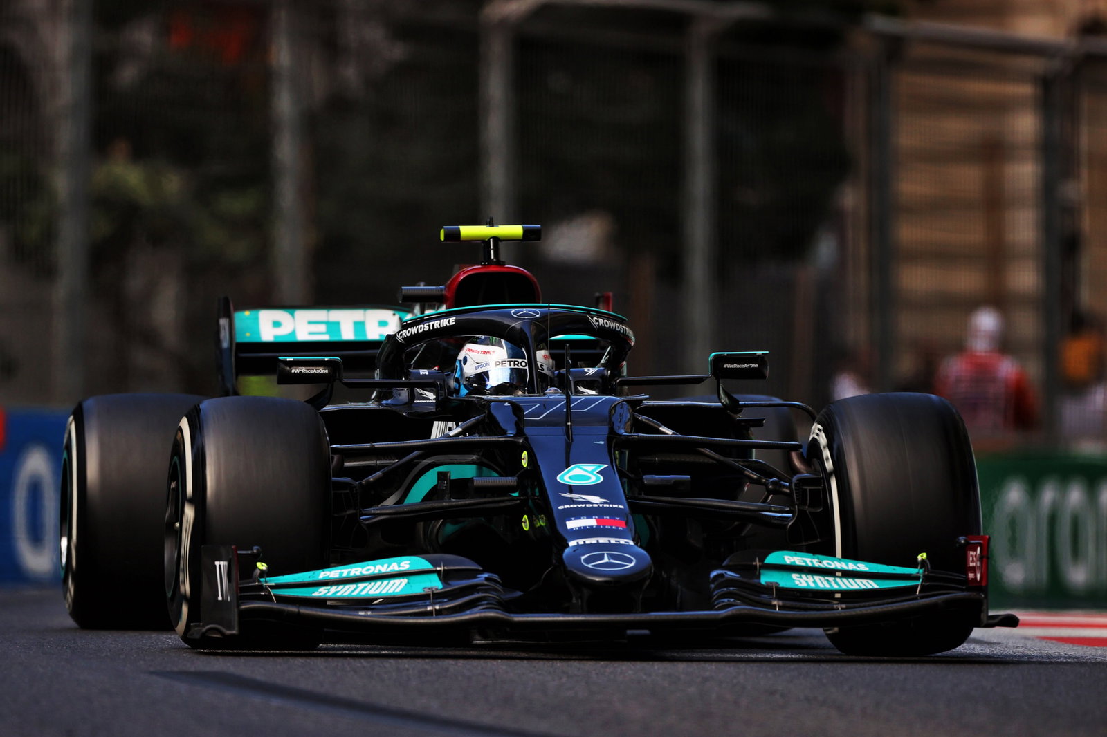 Valtteri Bottas (FIN) Mercedes AMG F1 W12.