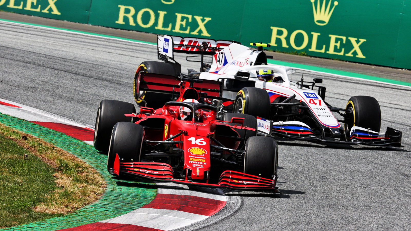 Charles Leclerc (MON) Ferrari SF-21.