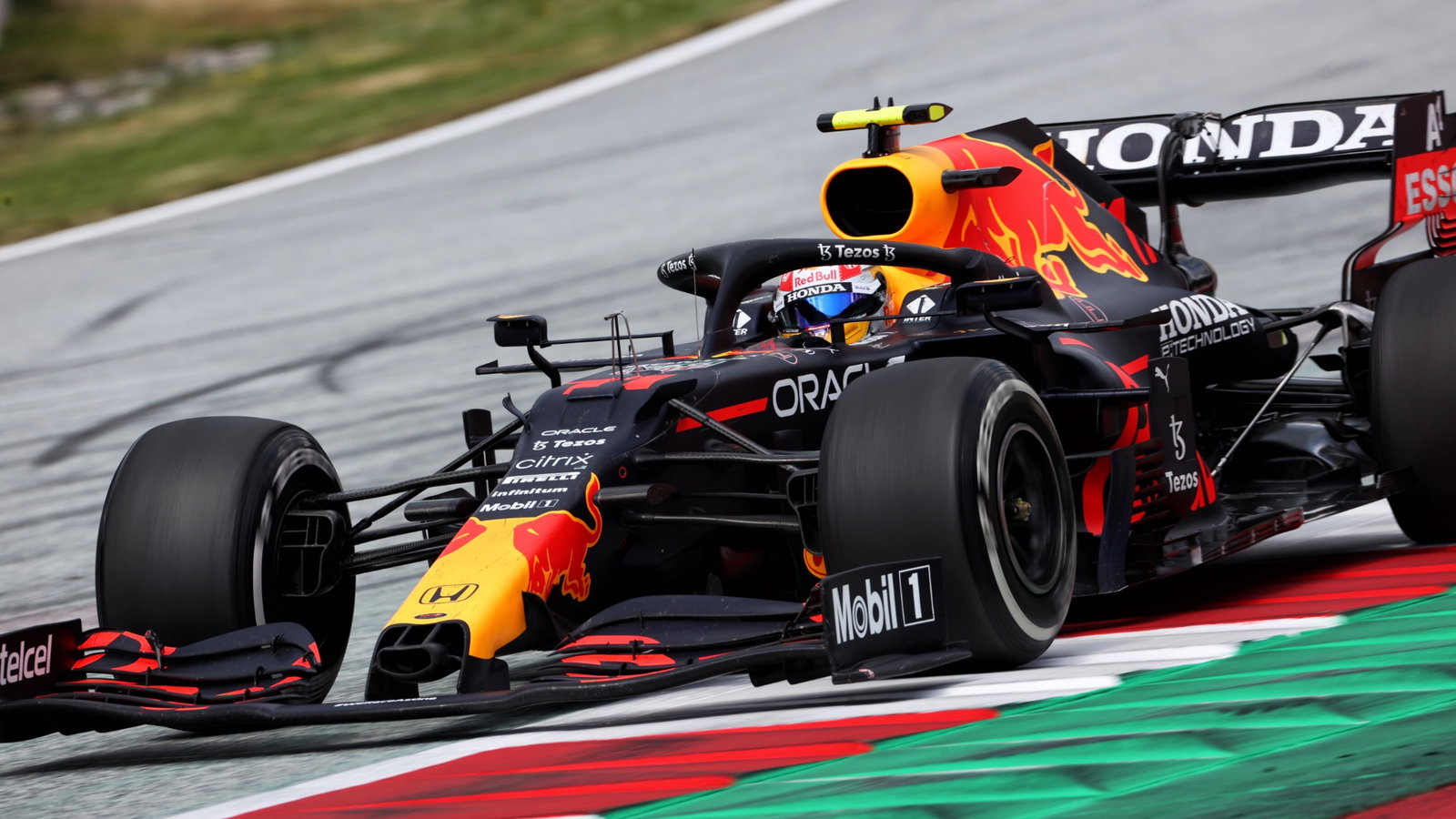 Sergio Perez (MEX) Red Bull Racing RB16B.