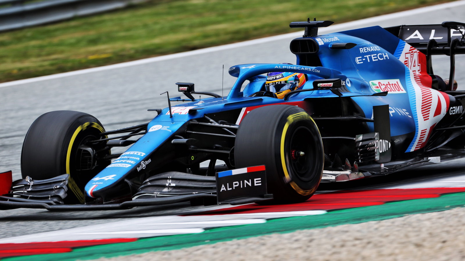 Fernando Alonso (ESP) Alpine F1 Team A521.