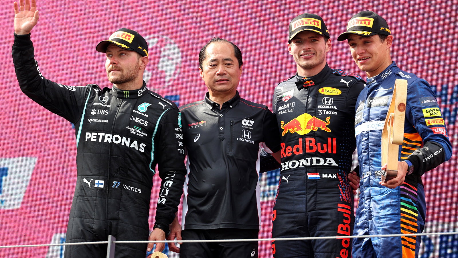 1st place Max Verstappen (NLD) Red Bull Racing RB16B, 2nd place Valtteri Bottas (FIN) Mercedes AMG F1 W12, 3rd place Lando Norris (GBR) McLaren MCL35M with Toyoharu Tanabe (JPN) Honda Racing F1 Technical Director.