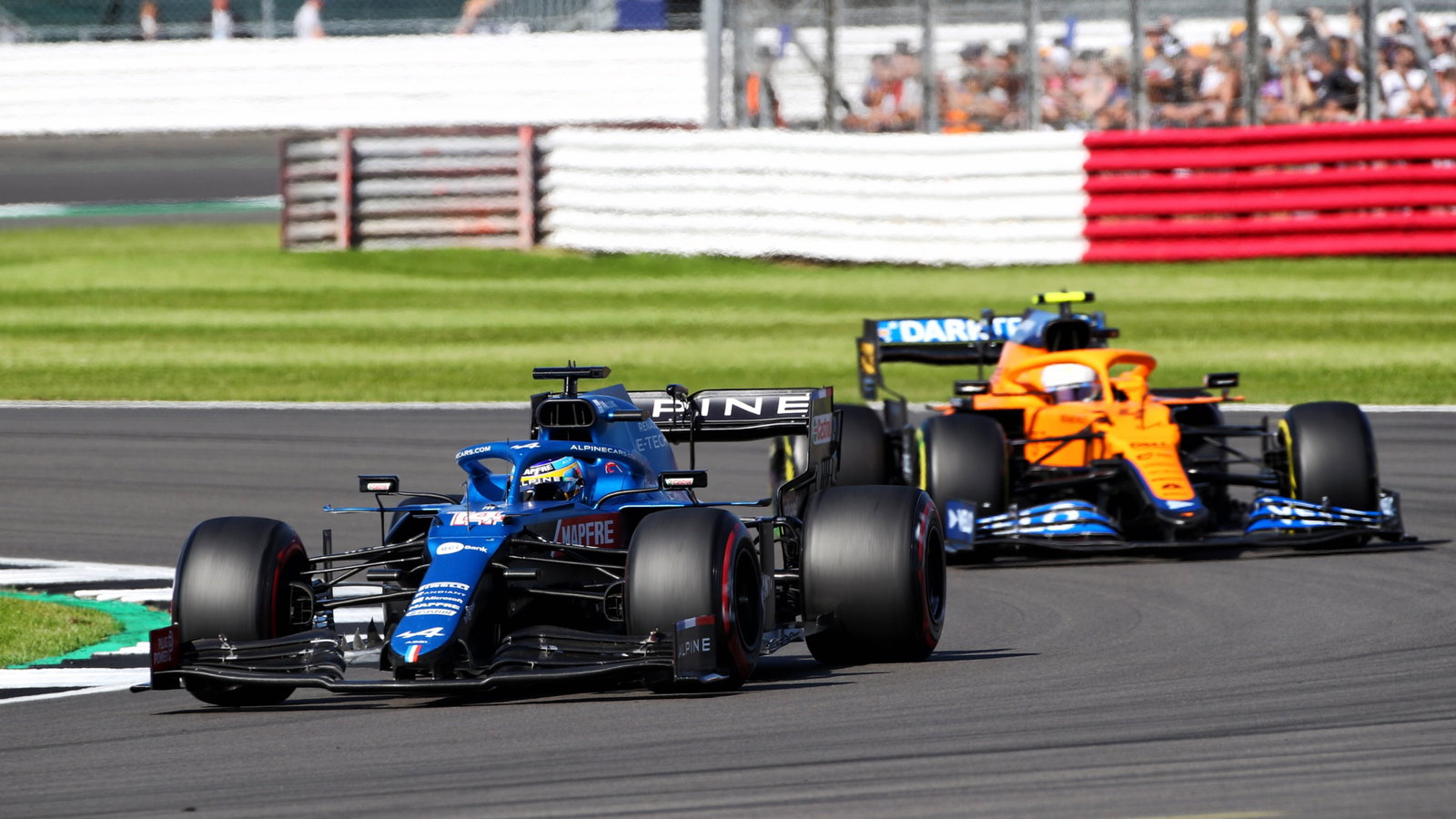 Fernando Alonso (ESP) Alpine F1 Team A521.