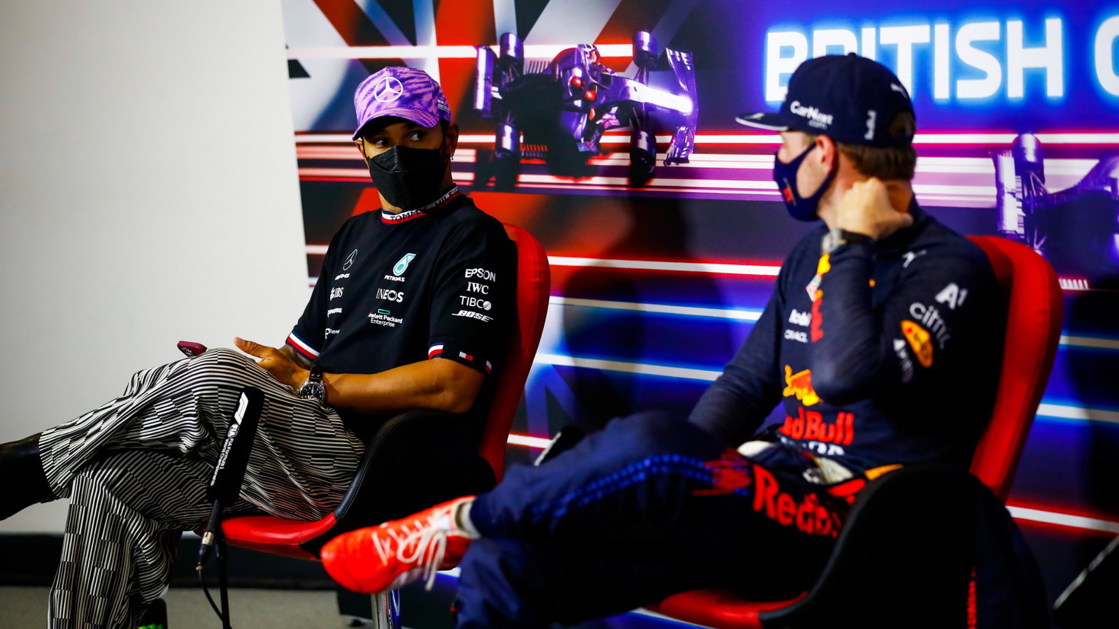 (L to R): Lewis Hamilton (GBR) Mercedes AMG F1 and Max Verstappen (NLD) Red Bull Racing in the post Sprint Qualifying FIA Press Conference.