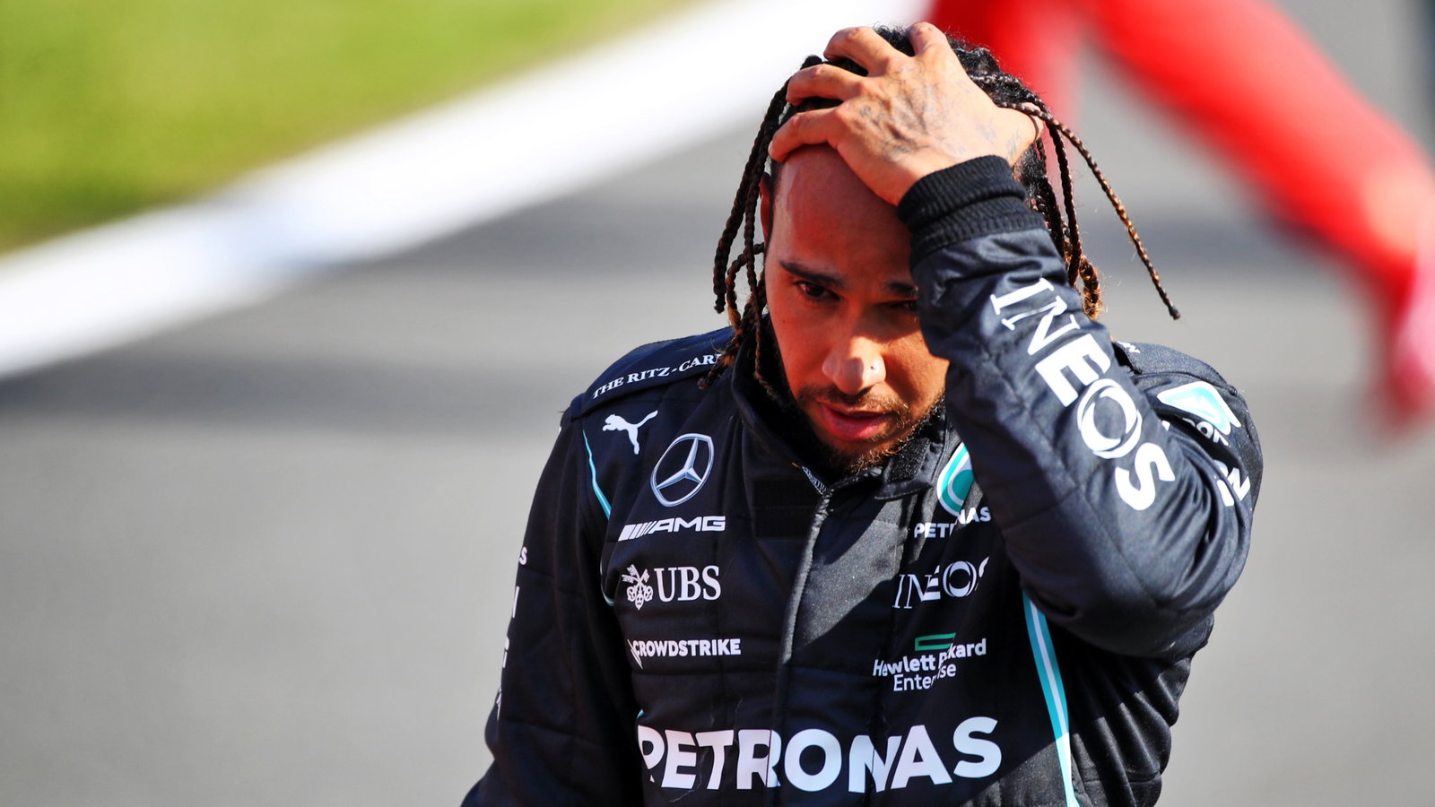Race winner Lewis Hamilton (GBR) Mercedes AMG F1 in parc ferme.