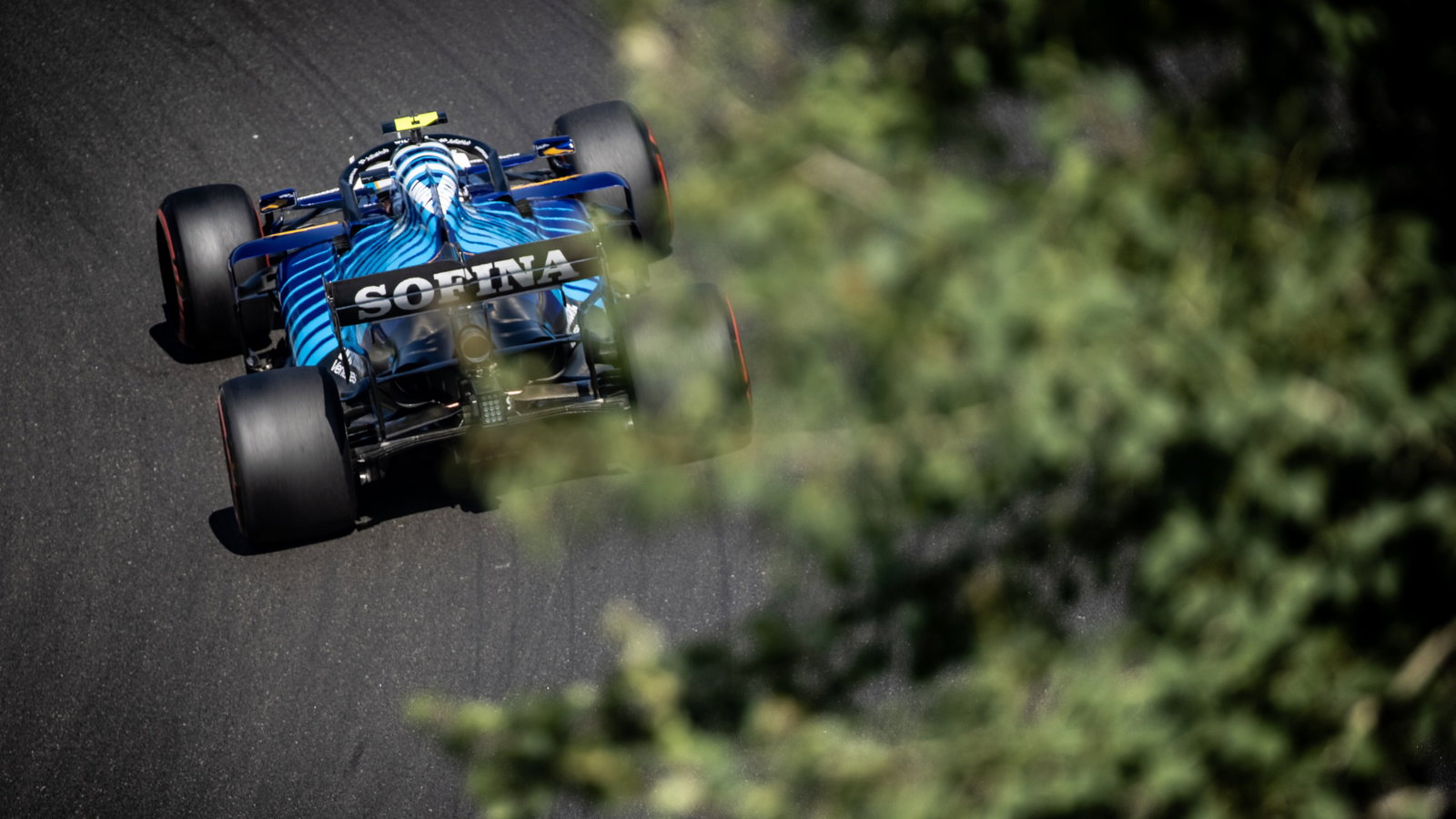 Nicholas Latifi (CDN) Williams Racing FW43B.