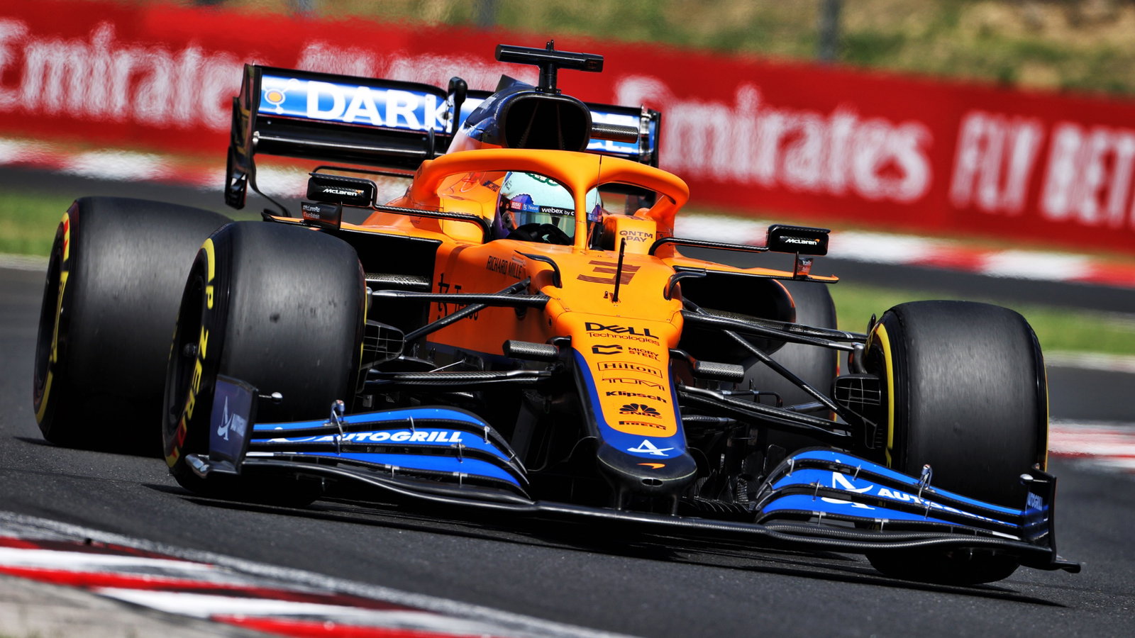 Daniel Ricciardo (AUS) McLaren MCL35M.