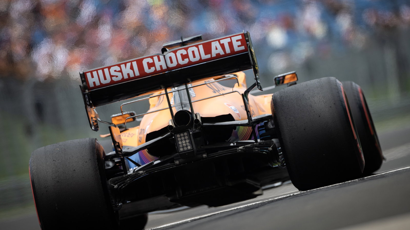 Daniel Ricciardo (AUS) McLaren MCL35M.