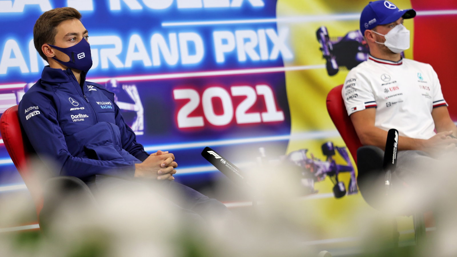 (L to R): George Russell (GBR) Williams Racing and Valtteri Bottas (FIN) Mercedes AMG F1 in the FIA Press Conference.