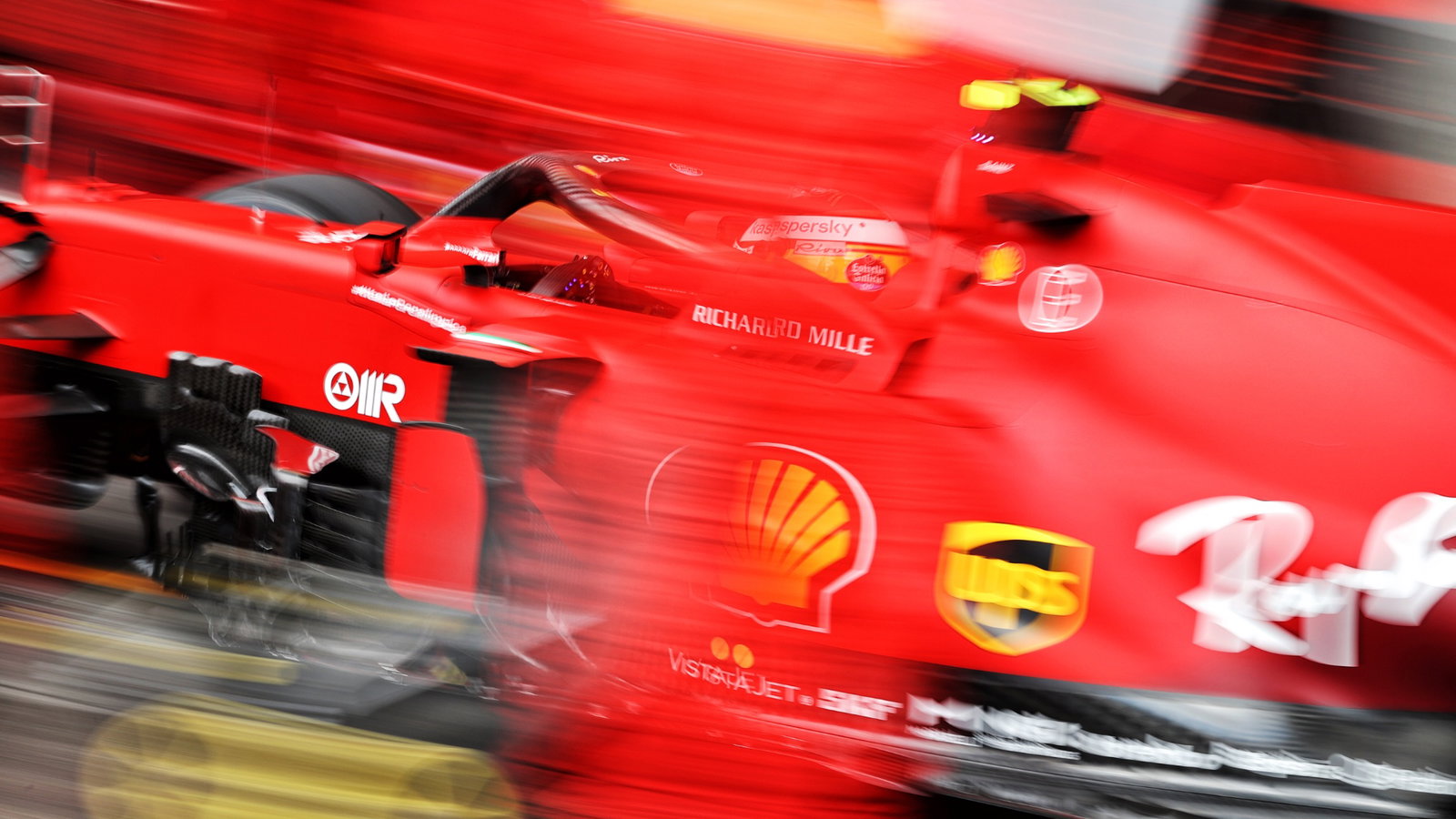 Carlos Sainz Jr (ESP) Ferrari SF-21.