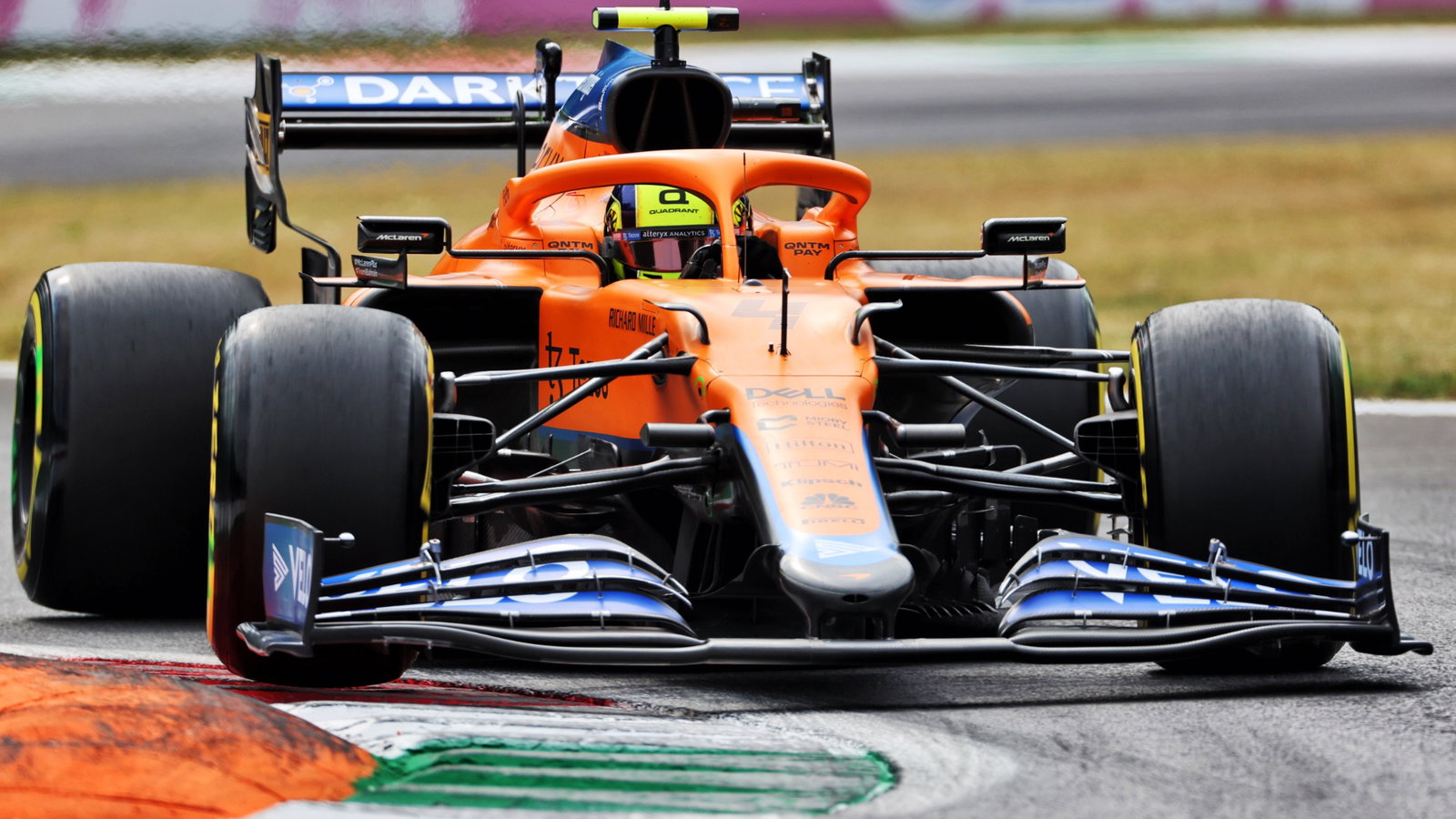 Lando Norris (GBR) McLaren MCL35M.