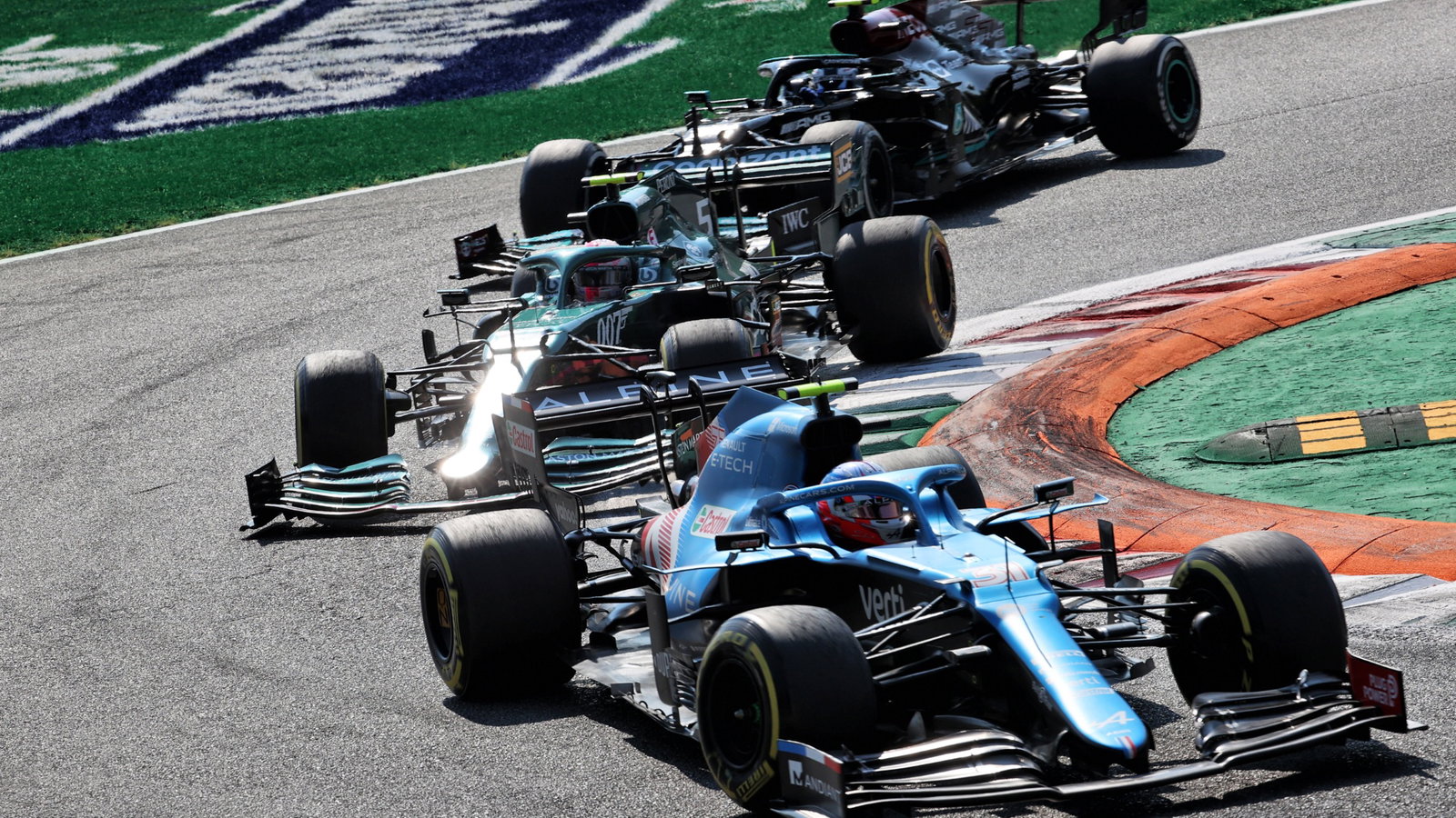 Esteban Ocon (FRA) Alpine F1 Team A521.