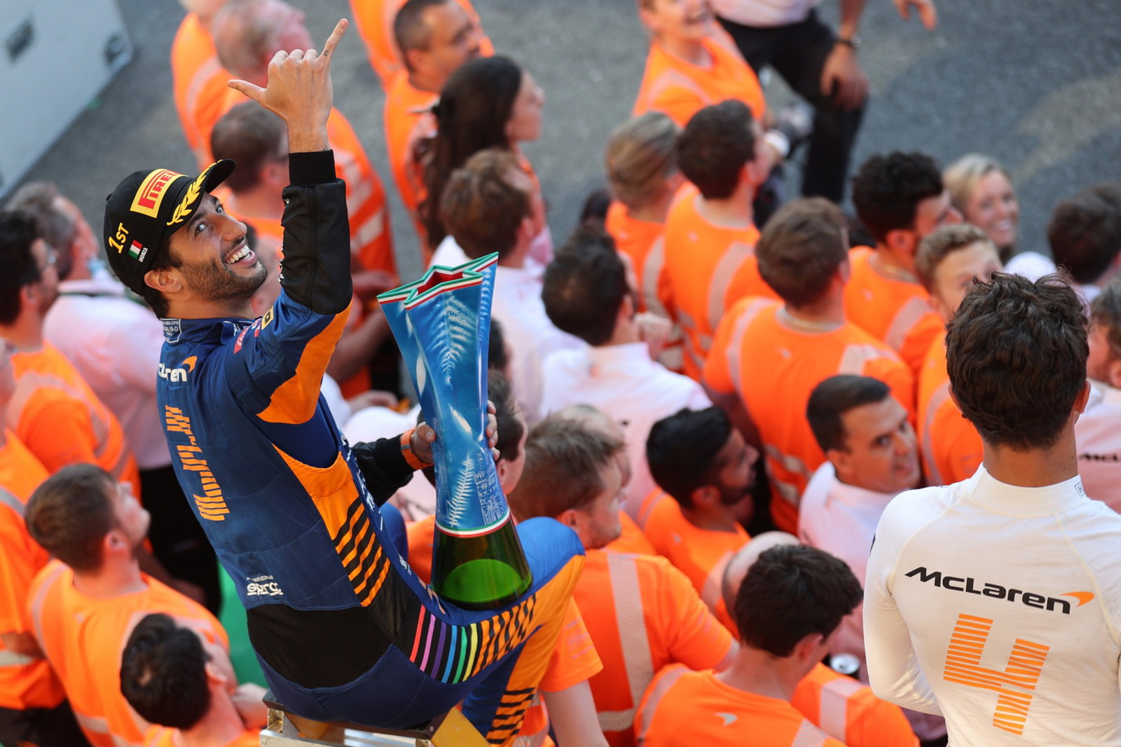 1st place Daniel Ricciardo (AUS) McLaren MCL35M.