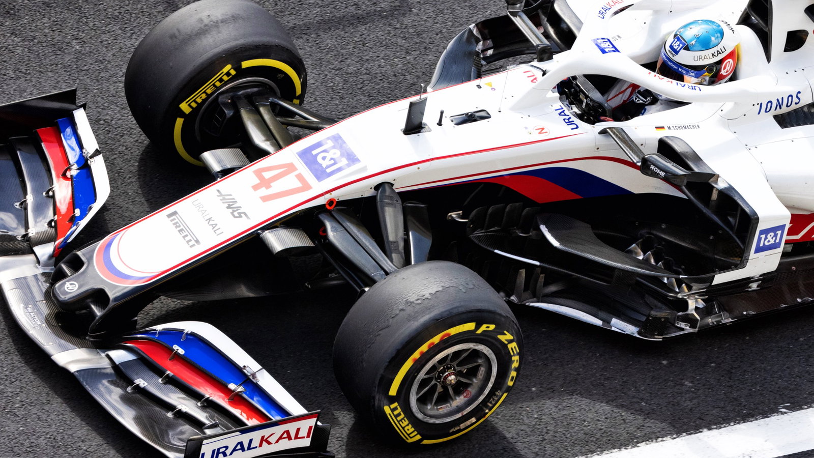 Mick Schumacher (GER) Haas VF-21.