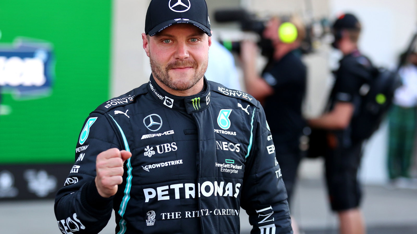 Pole position for Valtteri Bottas (FIN) Mercedes AMG F1 W12.