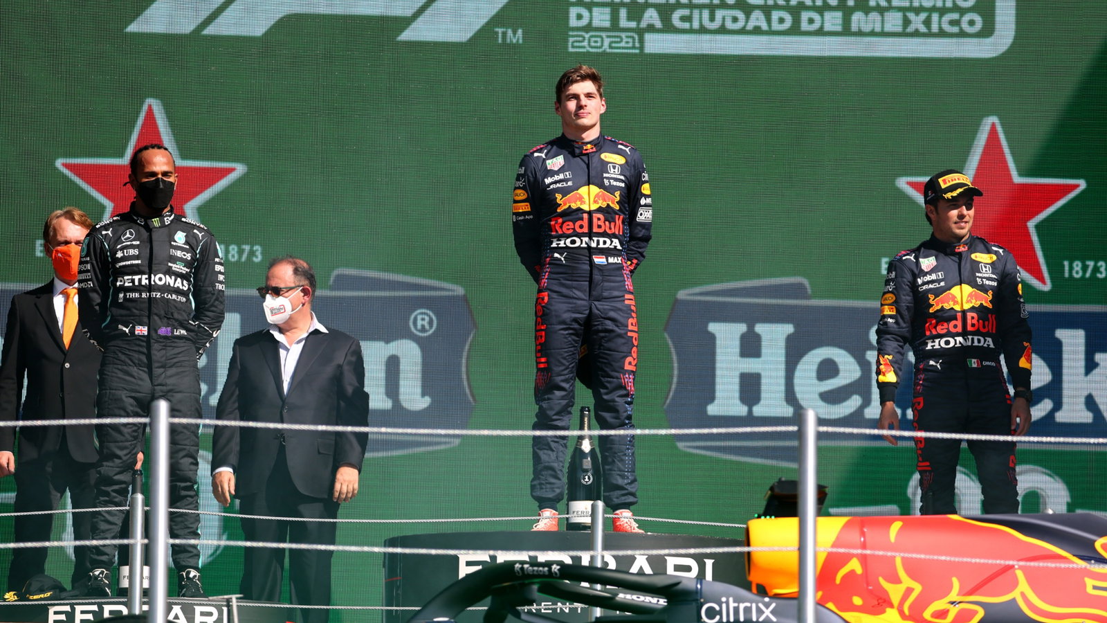 1st place Max Verstappen (NLD) Red Bull Racing RB16B, 2nd place Lewis Hamilton (GBR) Mercedes AMG F1 W12 and 3rd place Sergio Perez (MEX) Red Bull Racing.