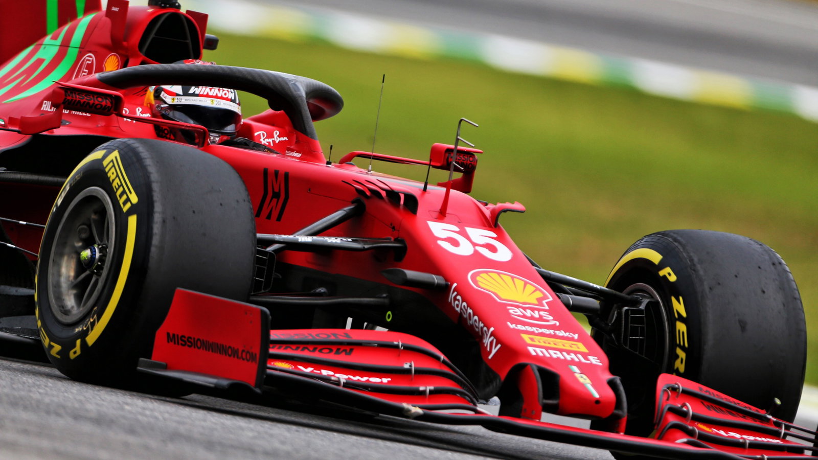 Carlos Sainz Jr (ESP) Ferrari SF-21.