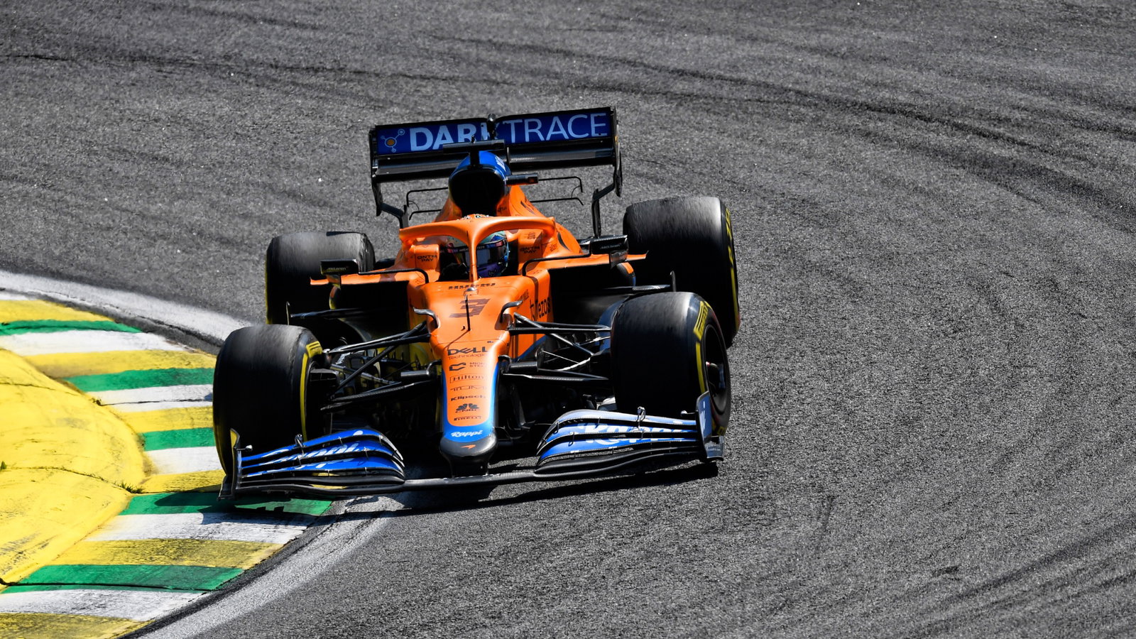 Daniel Ricciardo (AUS) McLaren MCL35M.