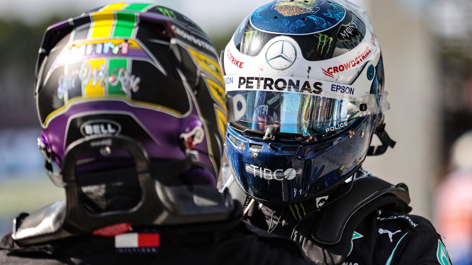 Race winner Lewis Hamilton (GBR) Mercedes AMG F1 celebrates with team mate Valtteri Bottas (FIN) Mercedes AMG F1 in parc ferme.