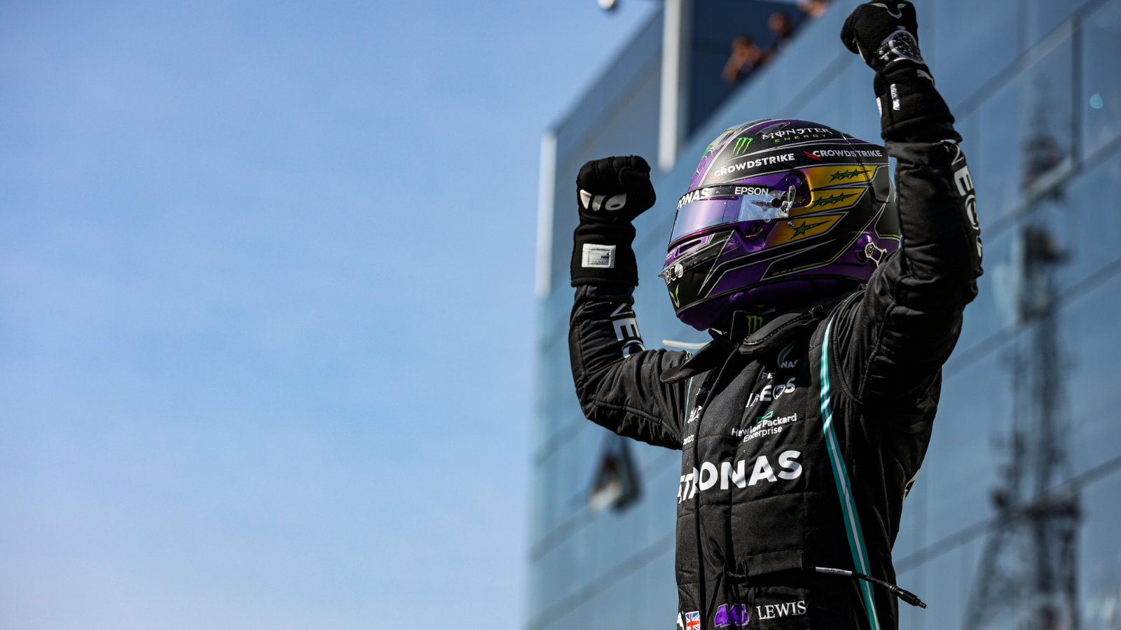 Race winner Lewis Hamilton (GBR) Mercedes AMG F1 celebrates in parc ferme.