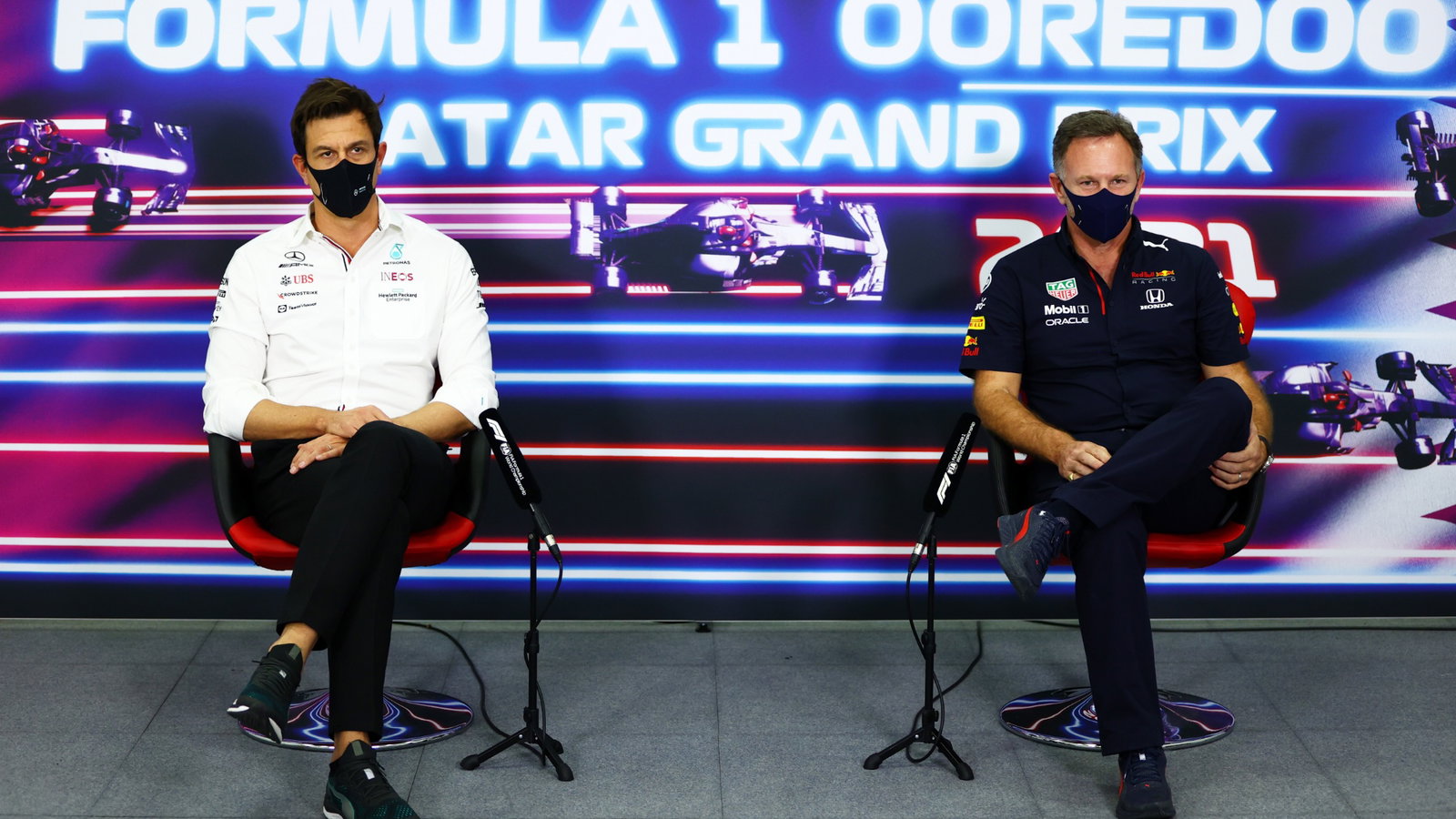 (L to R): Toto Wolff (GER) Mercedes AMG F1 Shareholder and Executive Director and Christian Horner (GBR) Red Bull Racing Team Principal in the FIA Press Conference.